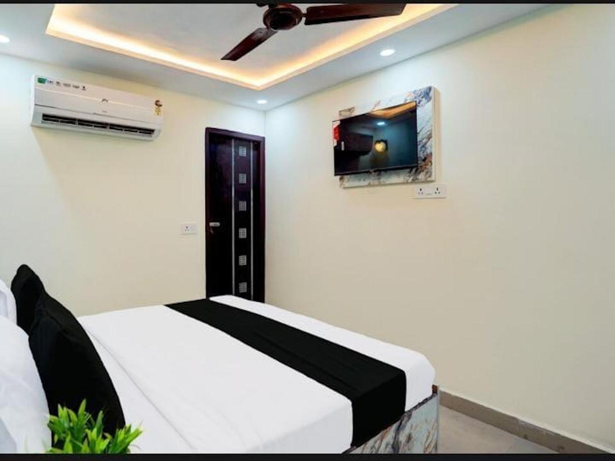 Hotel City Palace New Delhi Bagian luar foto